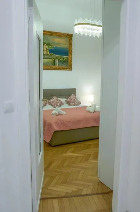 Citylife Brand New Luxury Art Apartment Milano